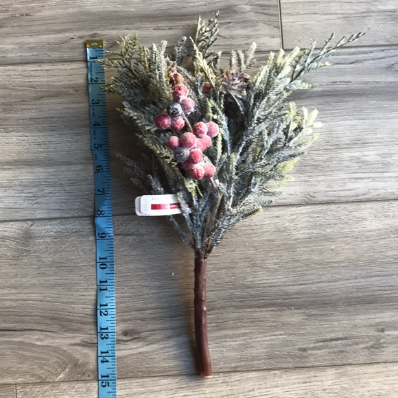 Ashland Christmas Artificial Frosted Bush - Picture 3 of 9